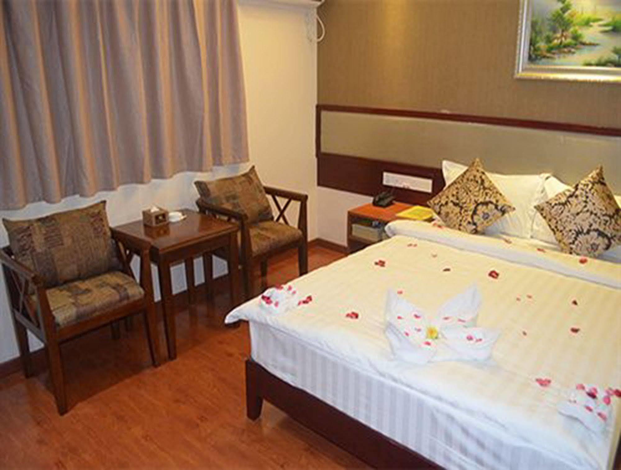 Good Luck Hotel Rangun Kültér fotó